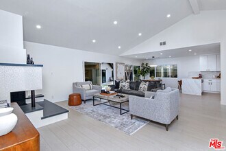 4512 Libbit Ave in Los Angeles, CA - Building Photo - Building Photo