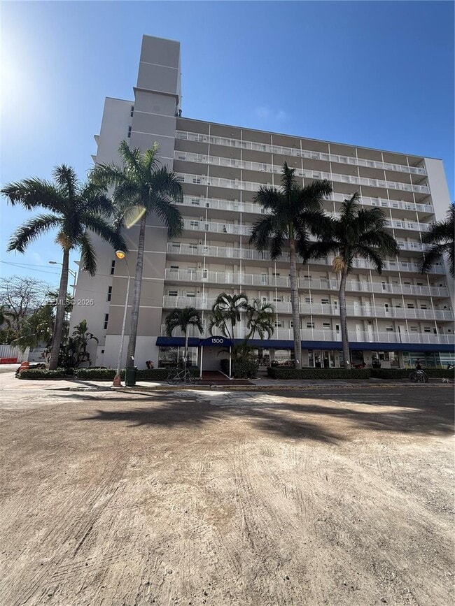 property at 1300 Lincoln Rd