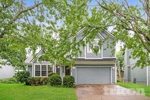 15329 S Sturgeon Dr in Olathe, KS - Building Photo