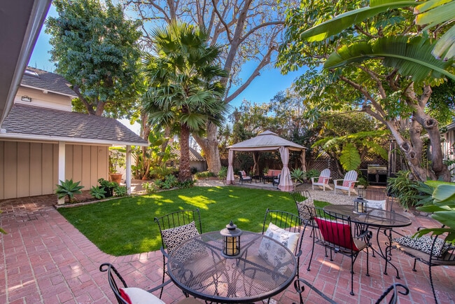 3245 Provon Ln in Los Angeles, CA - Building Photo - Building Photo