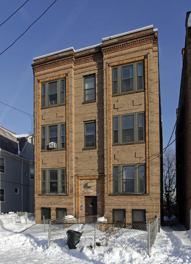 136 Arlington Ave in Jersey City, NJ - Building Photo - Building Photo