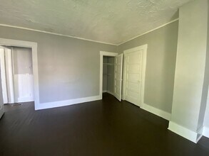 612-614-614 Cedar St in Springfield, OH - Building Photo - Building Photo