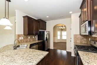 576 Camano Way in Mcdonough, GA - Building Photo - Building Photo
