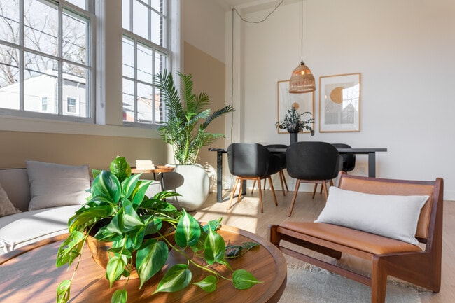 160 Union in Poughkeepsie, NY - Foto de edificio - Interior Photo