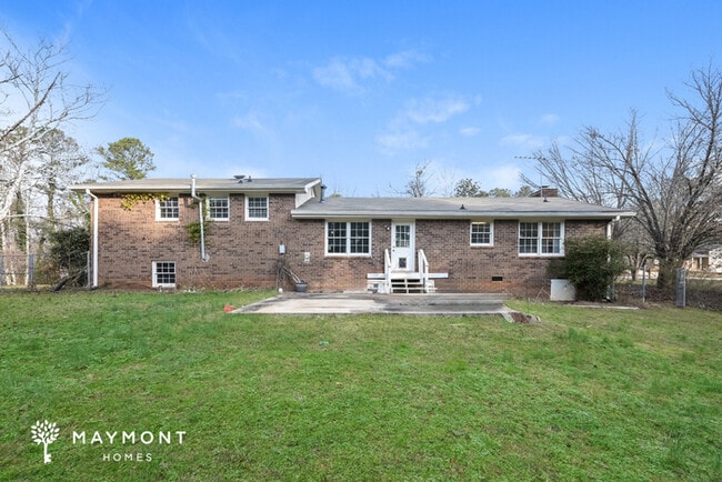 6513 Osceola Way in Douglasville, GA - Foto de edificio - Building Photo