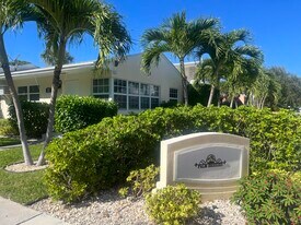 327 Ocean Breeze in Lake Worth Beach, FL - Building Photo