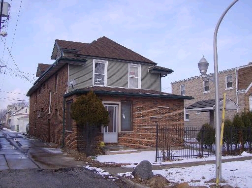 3942 W 62nd Pl in Chicago, IL - Building Photo