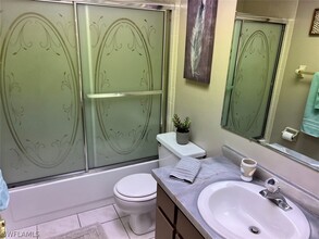15178 Parkside Dr in Ft. Myers, FL - Foto de edificio - Building Photo