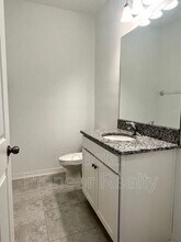 7474 Yale Harbor Dr in Wesley Chapel, FL - Building Photo - Building Photo