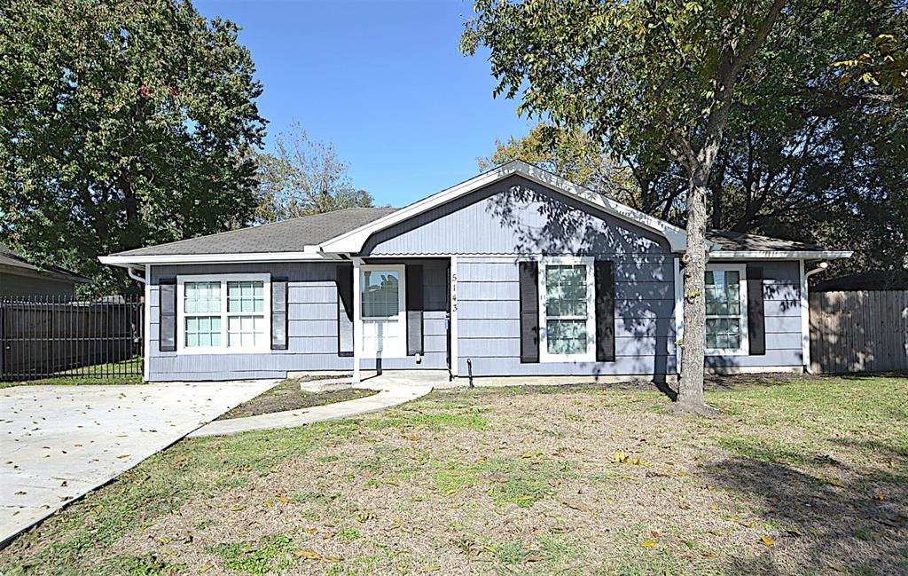 5143 Yellowstone Blvd in Houston, TX - Building Photo