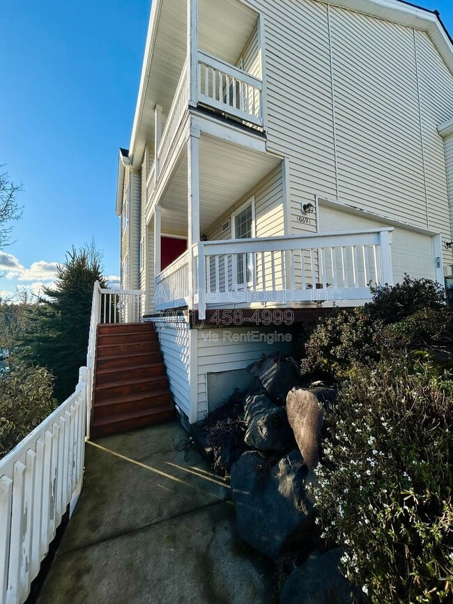 10691 SW Celeste Ln in Portland, OR - Building Photo - Building Photo