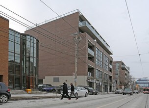 569 King St E in Toronto, ON - Building Photo - Building Photo