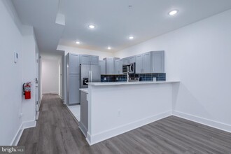 2006 N Front St-Unit -2 in Philadelphia, PA - Building Photo - Building Photo