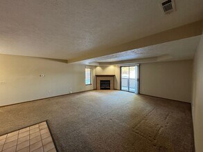 8611 Scenicview Dr in Broadview Heights, OH - Building Photo - Building Photo