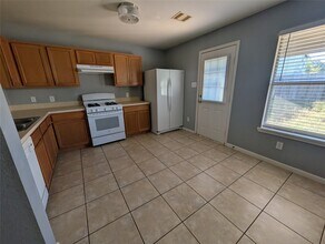 8235 Wooded Terrace Ln in Humble, TX - Building Photo - Building Photo