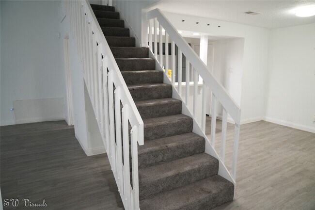 8803 Vinkins Rd in Houston, TX - Building Photo - Building Photo