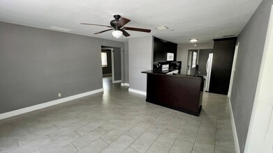 1120 NE 23rd Pl in Pompano Beach, FL - Building Photo - Building Photo