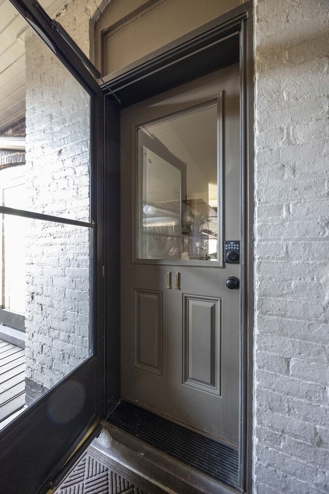 2472 Overlook Rd in Cleveland Heights, OH - Building Photo - Building Photo