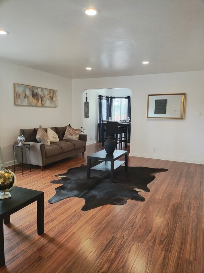 201 Paul Ave in San Francisco, CA - Building Photo - Building Photo