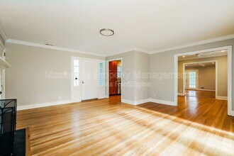 3401 White Oak Rd in Raleigh, NC - Building Photo - Building Photo