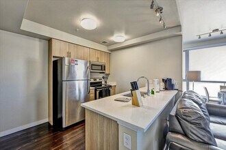 77 N Almaden Ave in San Jose, CA - Building Photo - Building Photo