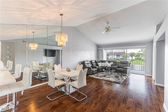 420 Belina Dr in Naples, FL - Building Photo - Building Photo