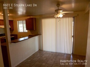 8601 E Stearn Lake Dr in Tucson, AZ - Building Photo - Building Photo