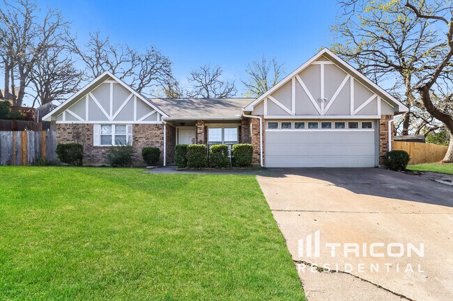 property at 3412 Ridge Haven Cir