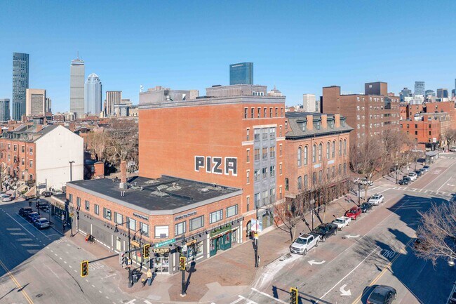 1723 Washington St in Boston, MA - Foto de edificio - Building Photo