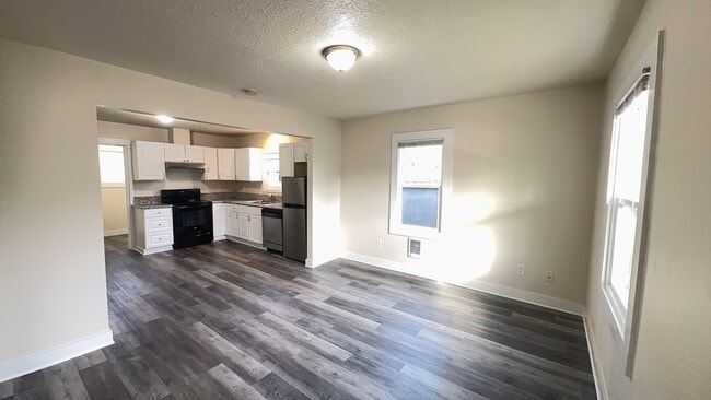 property at 1925 Broadway St NE