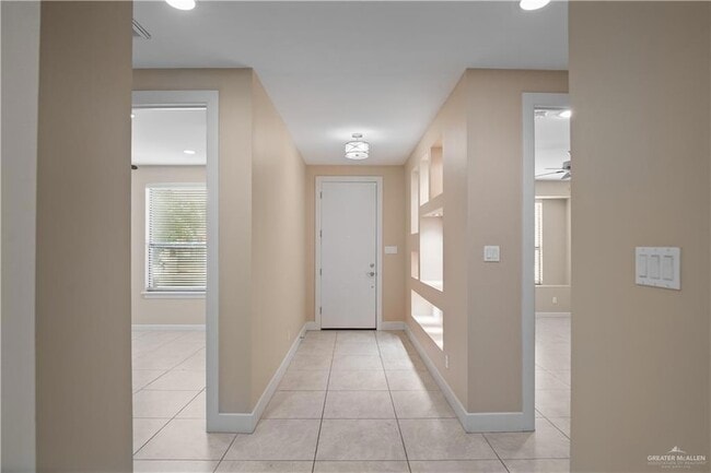 1409 Ozark Ave in McAllen, TX - Building Photo - Building Photo