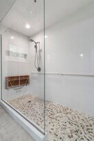 30 Kensington Dr in Bella Vista, AR - Building Photo