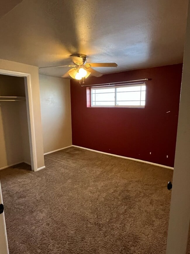2 E Robbers Roost Rd in Cedar City, UT - Building Photo - Building Photo