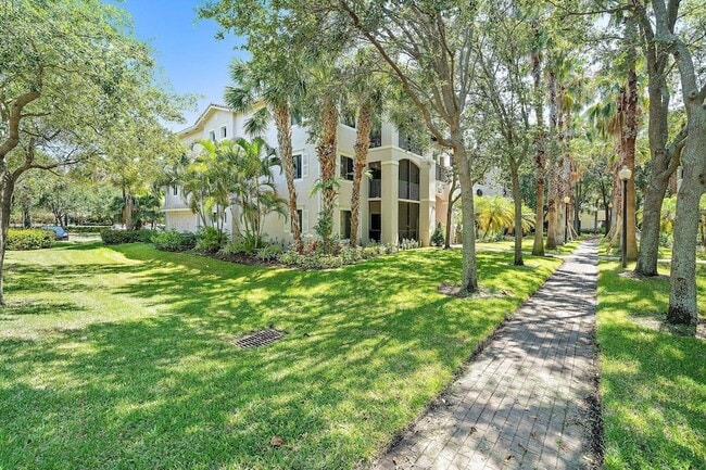 property at 3023 Alcazar Pl