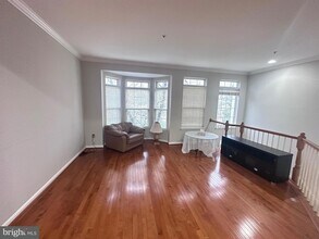 6493 Powatan Knoll Ct in Alexandria, VA - Building Photo - Building Photo