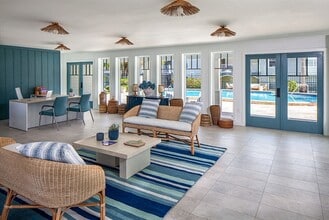 Royal Breeze Apartments in Clearwater, FL - Building Photo - Interior Photo