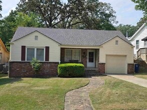 3117 N Cypress St in North Little Rock, AR - Building Photo - Building Photo