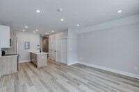 3924 Haverford Ave - 6