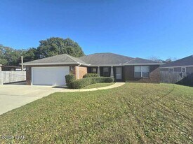 19 Flamenco St in Mary Esther, FL - Building Photo