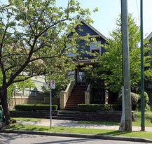 1868-1878 W 7th Ave in Vancouver, BC - Building Photo