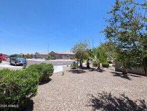 6952 W Golden Ln in Peoria, AZ - Building Photo - Building Photo