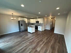 1816 chipman St SE in Olympia, WA - Foto de edificio - Building Photo