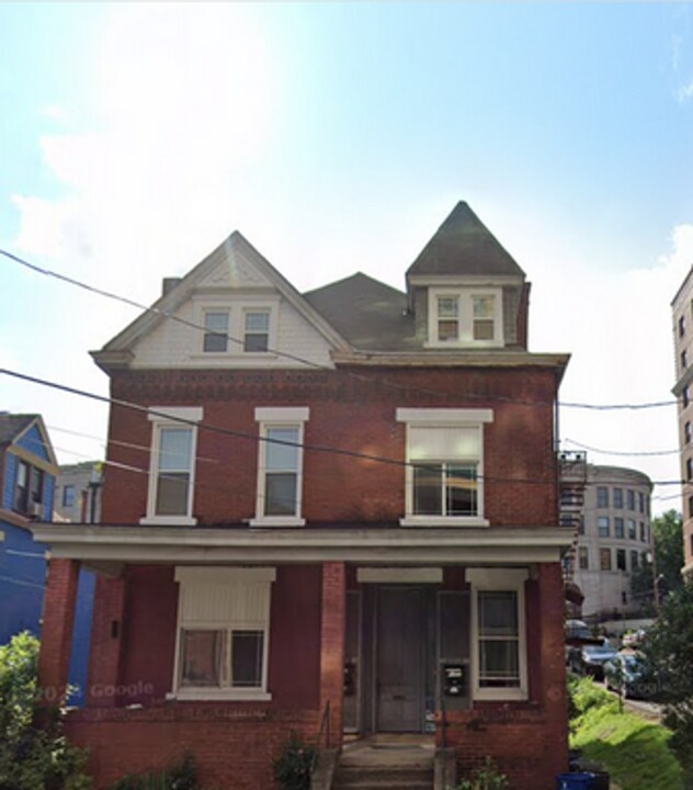 275 N Dithridge St in Pittsburgh, PA - Foto de edificio