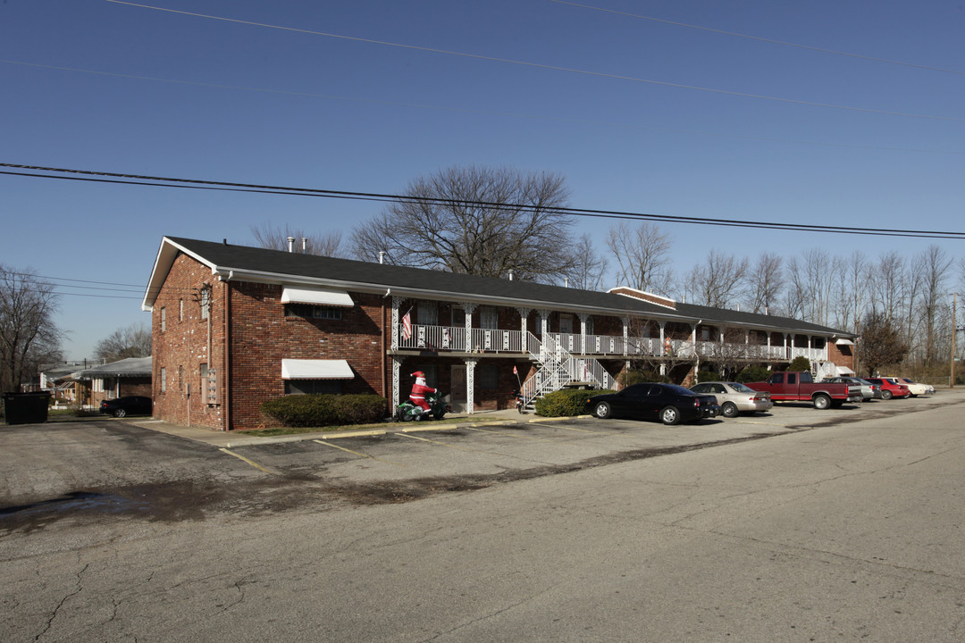 Prestonview Apartments in Louisville, KY - Building Photo