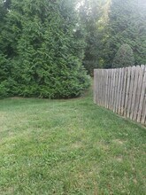 311 Daniels Dr in Yorktown, VA - Building Photo - Building Photo