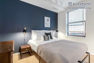 733 15th St NW in Washington, DC - Building Photo - Building Photo