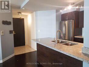 23 Hollywood Ave in Toronto, ON - Building Photo - Building Photo