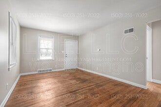 3908 Greenwood Ave in Louisville, KY - Building Photo - Building Photo