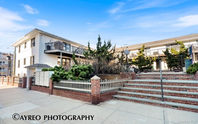 property at 65 W Broadway