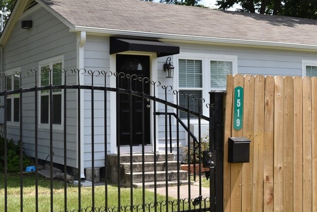 property at 1519 W 12th St